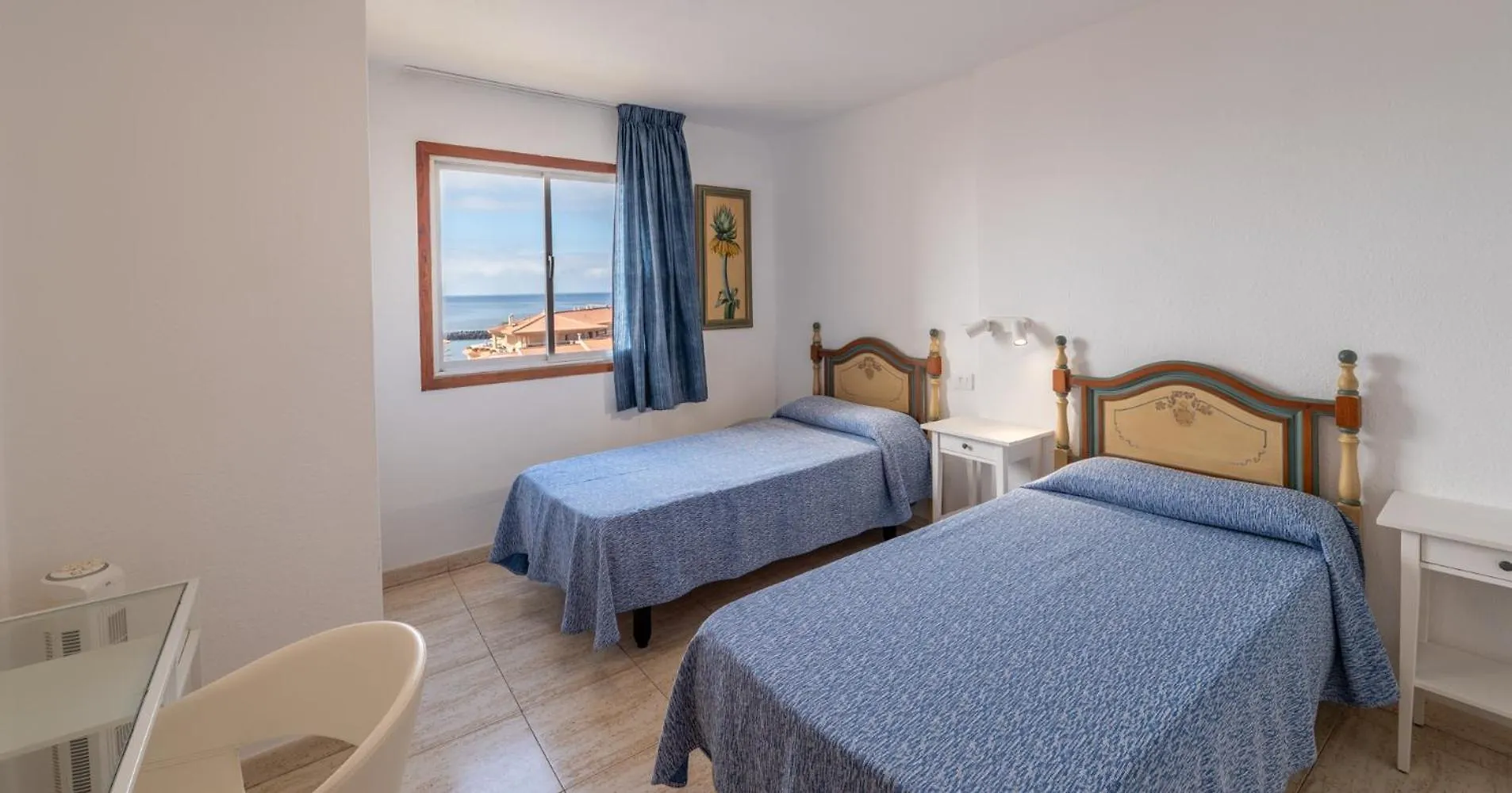 Torres Del Sol - Los Cristianos Spain